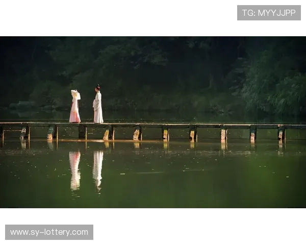 旅游摄影中长焦镜头的创意运用与远景细节捕捉技巧